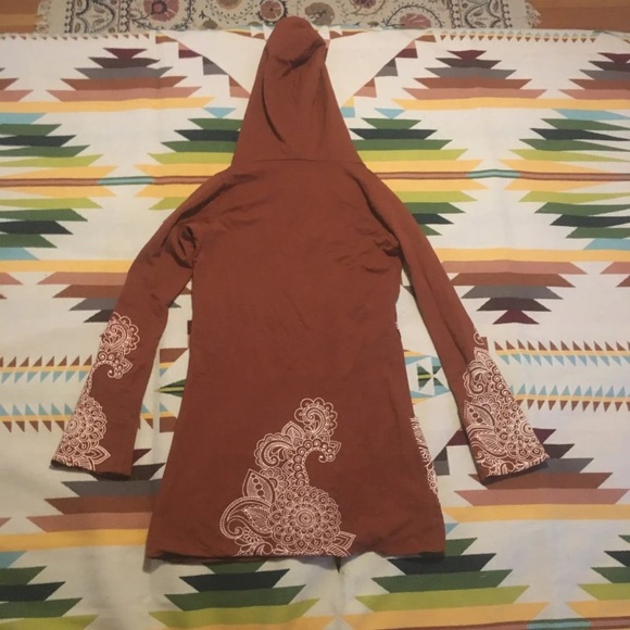 Mahadevi Designs Hooded Elven Festival Tunic - Picture 6 of 7